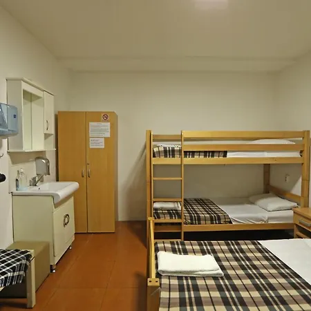 42 Hostel *