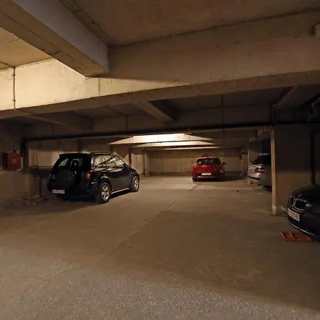 Хостел 42 Скоп'є