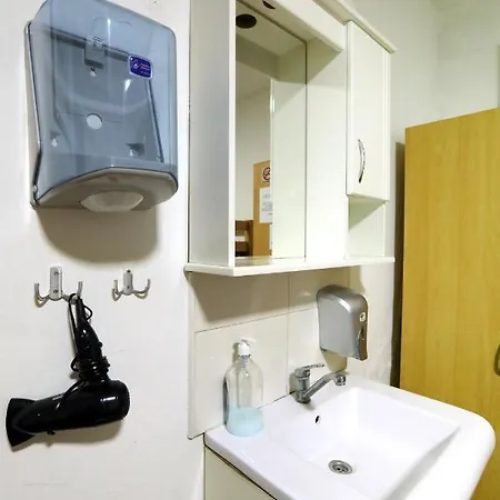 42 Hostel
